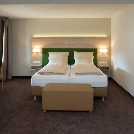 Spieglhof 3*